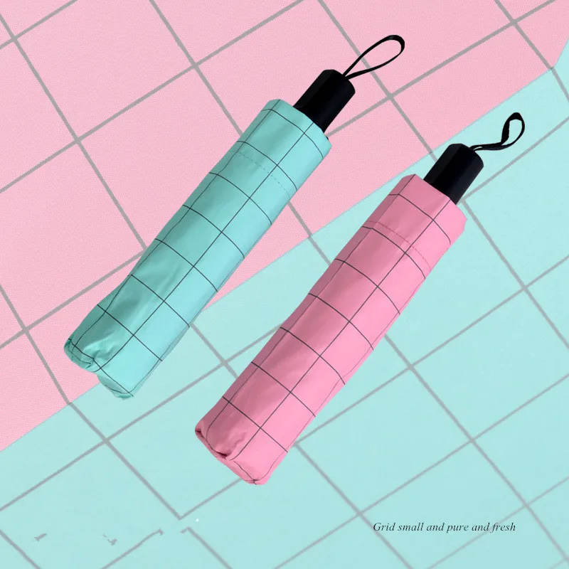 

Folding Umbrella Vinyl Sun Protection and UV Protection Umbrella Creative Lattice Strong Portable Triple Folding Umbrella