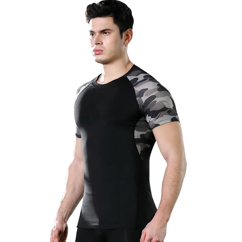 

Men Sports Quick Dry T-shirt Workout Shirt Gym Shirt Running Fitness Sports Clothing Camouflage Color Polyester Top Shirt