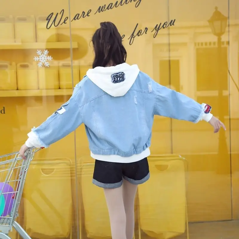 Осенняя джинсовая куртка с капюшоном для женщин свободная повседневная синяя