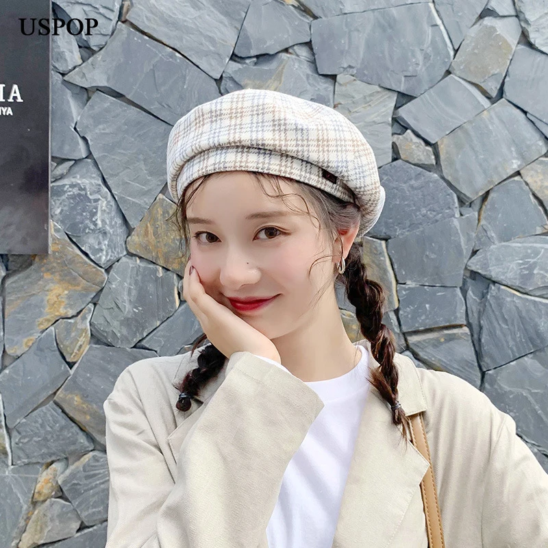 Женский шерстяной берет в клетку с плоским верхом | Аксессуары для одежды