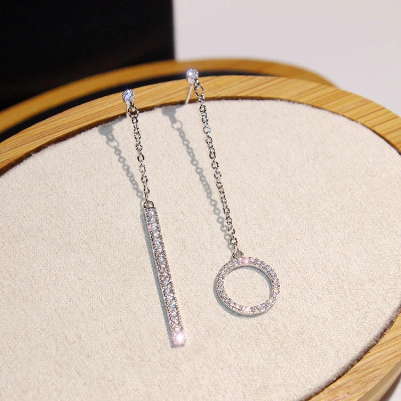Модные женские серьги с кисточками из австрийского хрусталя элементами Swarovski