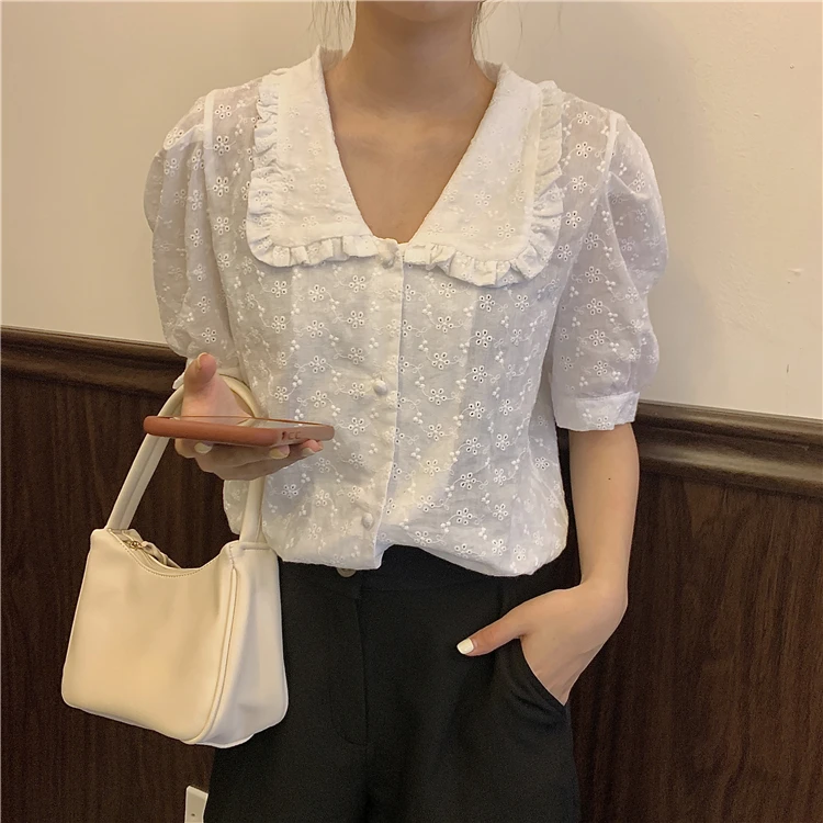 

New Embroidery Oversize Women Blouses Summer Tops Femme Casual Womens Shirt Short Sleeve Cotton Girls Blouse Plus Size Blusas