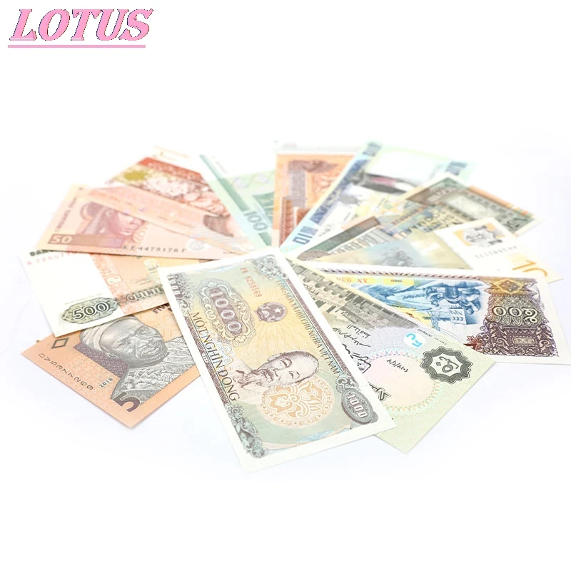 52 шт. банкноты из 28 стран реальные в красном пакете подарок не распространяющиеся
