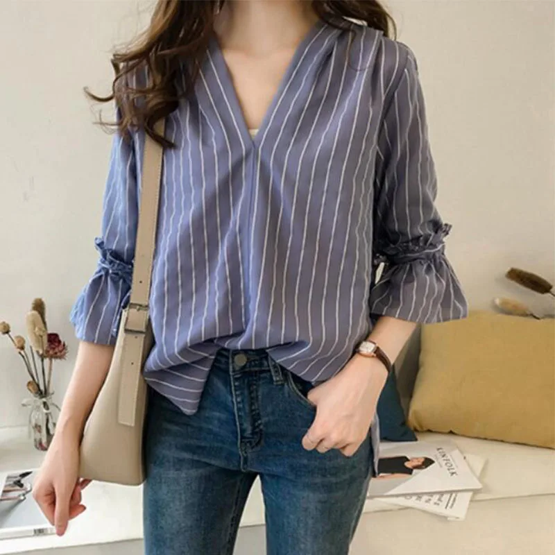 

Ladies Casual V-neck Striped Bottoming Shirt Tops