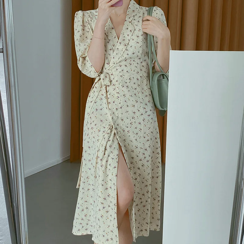 

Elegant V-neck Floral Dress Ladies Vestidos Summer 2021 Vintage Puff-sleeve Waist Bandage Lace up Chiffon Midi Dress Abiti Donna