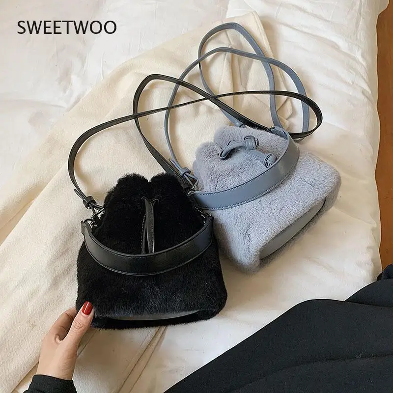 

Mink fluffy bag female autumn and winter new product fashion messenger tote bag pumping bucket single shoulder handbag