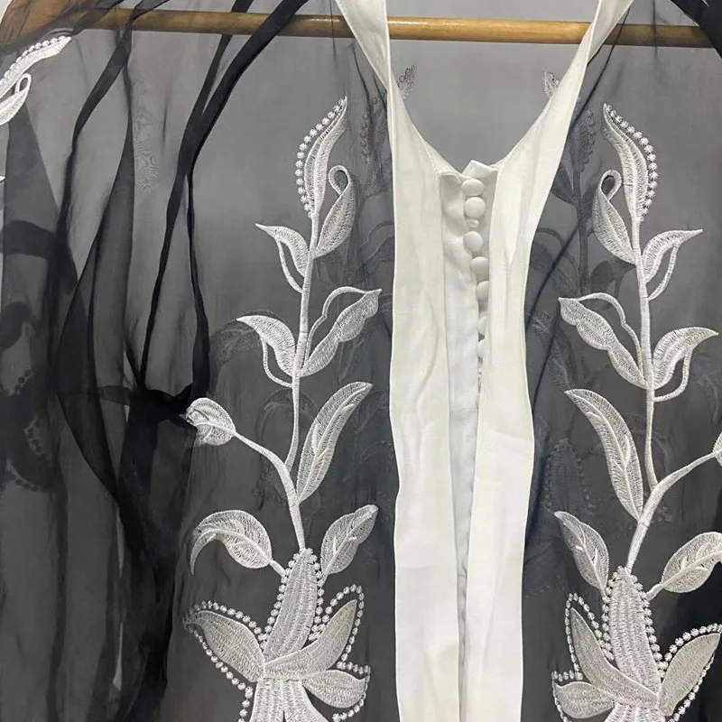 

Spring Women's vintage blousers France Style High quality Embroidery Transparent Shirts Top A788