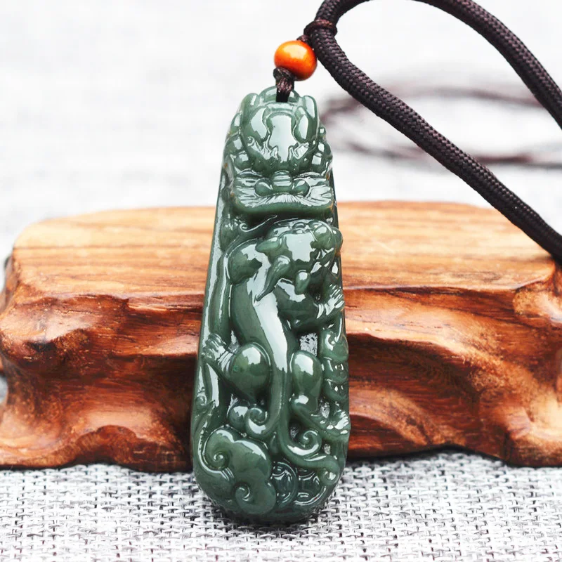 Натуральный зеленый подвеска с нефритом резной дракон патрон saint Jade кулон