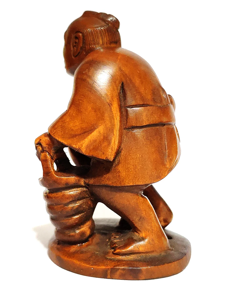2-Дюймовая японская скульптура из бокса ручной работы Netsuke миниатюрная для