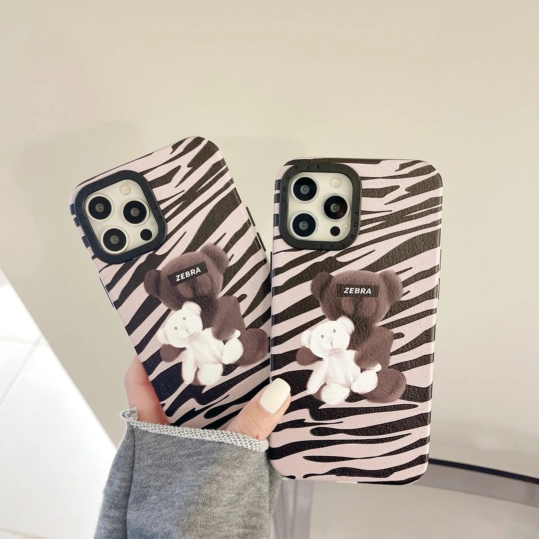 

Cartoon bear pattern Zebra stripes background for iPhone 13Pro 13Promax 11 11Promax 13 12 12Promax XSMAX XR XS 8Plus soft shell