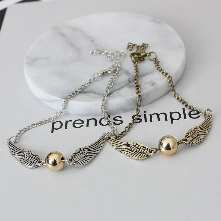 

2021 New Women's Fashion Charm Popular Anime Bracelet Jewelry Wholesale