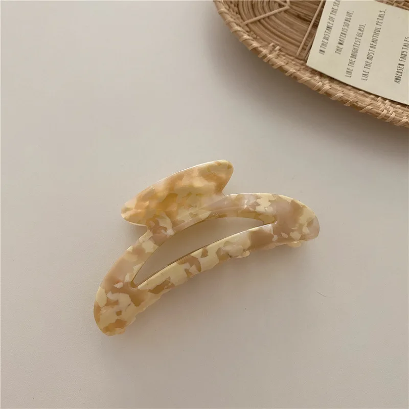 New 2021 Girl Hair Claw Women Geometric Clamp Grab Hair Jaw Clip Grip Barrettes Korean Style Hairpin Acrylic Styling Accessories bridal hair clip