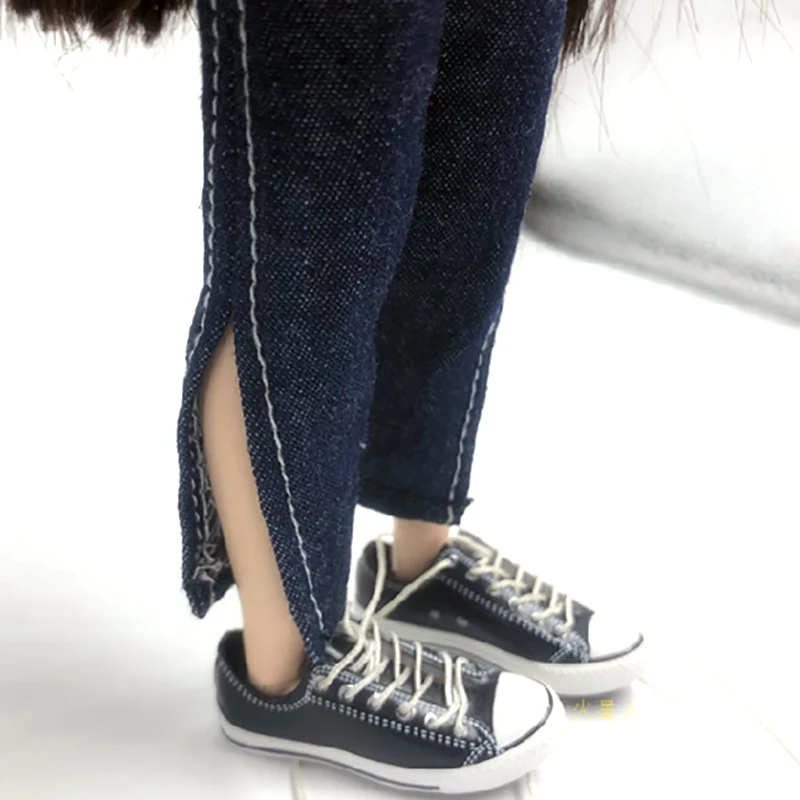 Одежда для куклы Blyth джинсы с разрезом + белая короткая рубашка 1/6 кукол