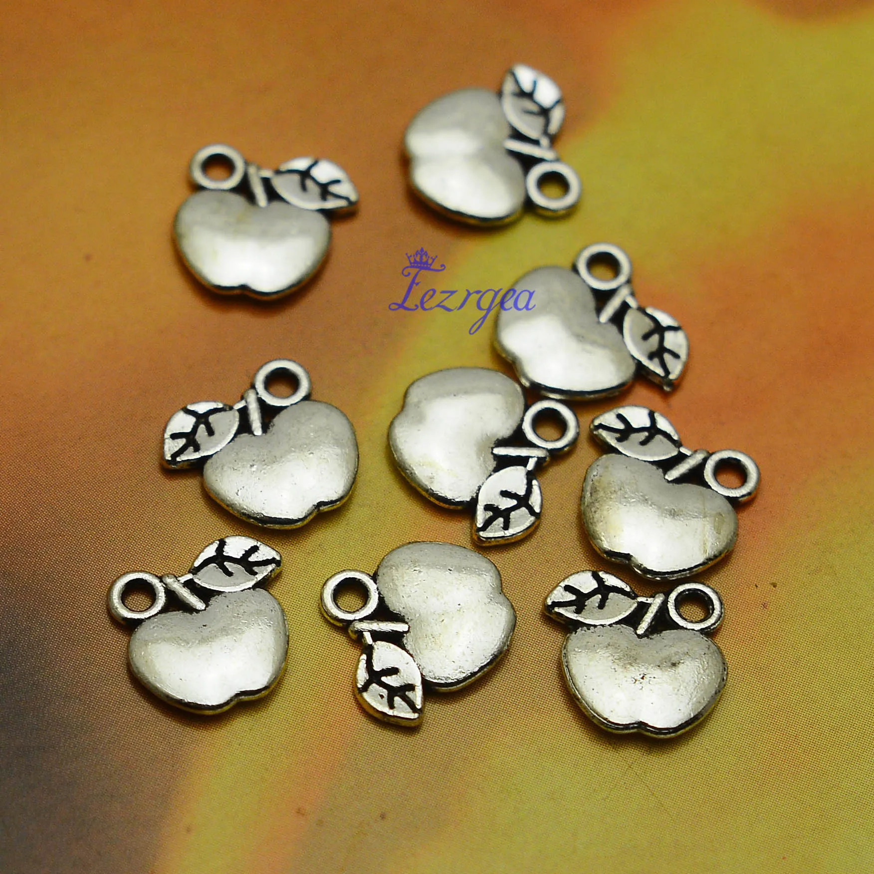 

30pcs/lot--10x10mm, Antique silver plated Apple Charms ,DIY supplies, Jewelry accessories