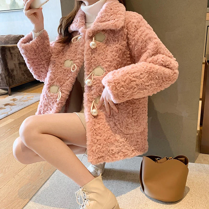 Пальто женское зимнее розовое белое снежное с большими пуговицами | Женская