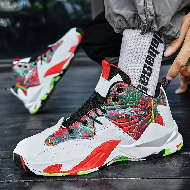 

Trendy Grafffti Men's Basketball Shoes High-top Wearable Couple Sneakers Basket Men Outdoor Leather Platform Sports Shoes Women