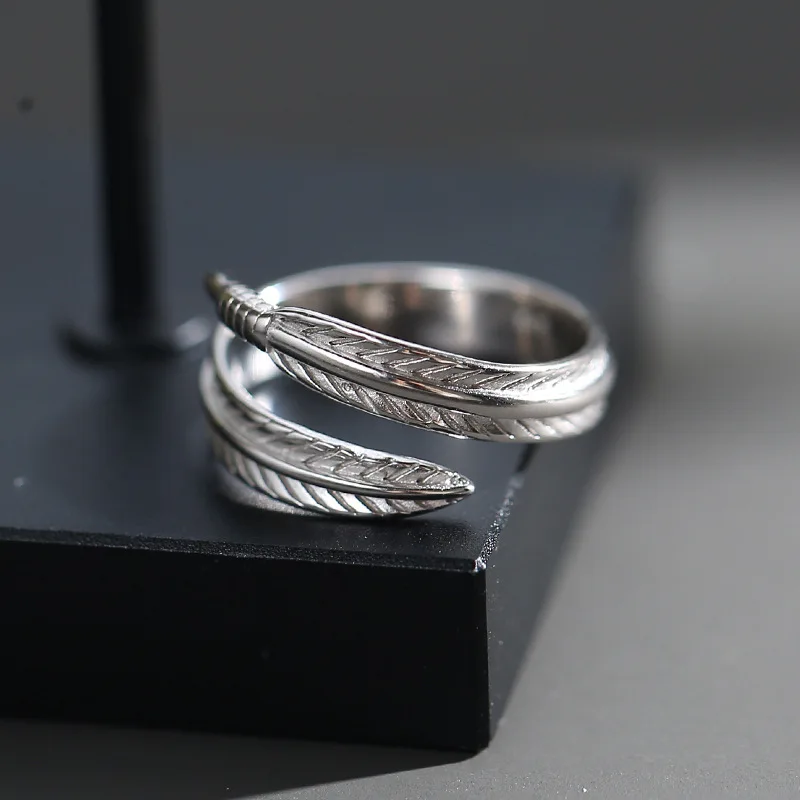 

Vintage Male Female Open Small Ring Charm Silver Color Engagement Ring Dainty Feather Metal Wedding Rings For Women Men