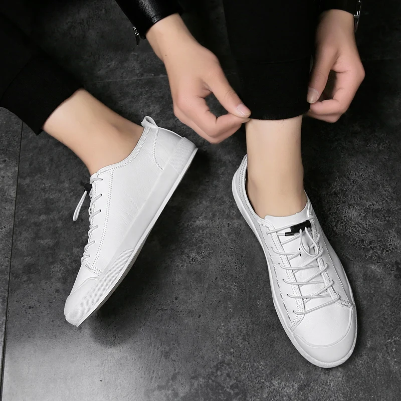 

Spring Male Fashion Shoes Men Casual Shoes Trend Solid Men Light Shoes Breathable Flats Lace-up Wear-resistant Black White *718