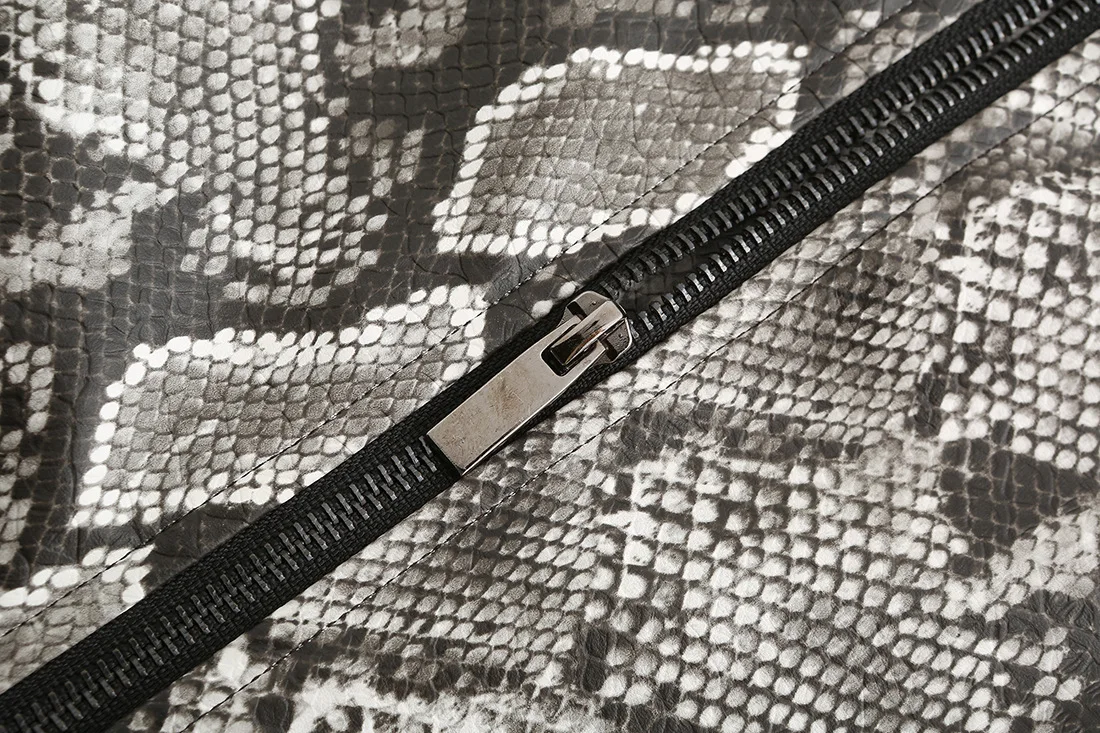 Мужская кожаная куртка из промытой искусственной кожи с воротником-стойкой и