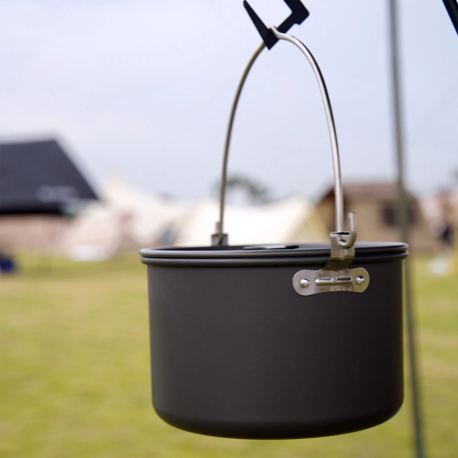 

Camping Pot 4.5L/4-Quart Hanging Cooking Pot With Lid Cookware For Outdoor Camping Hiking Fishing Hanging Pot-Non-Stick Pan