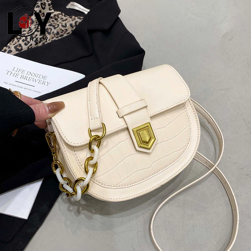 

LHXCY Clamshell Arrow Crocodile Pattern Crossbody Bag High Quality Pu Leather Hasp Saddle Bag Fashion Luxury Purses And Handbags