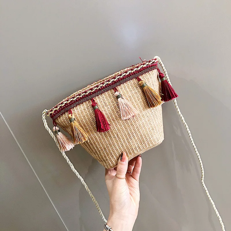 

Ladies Fashion Retro Ethnic Style Woven Color Tassels Shoulder Messenger Bucket Bag Large-capacity Mobile Phone Coin Purse