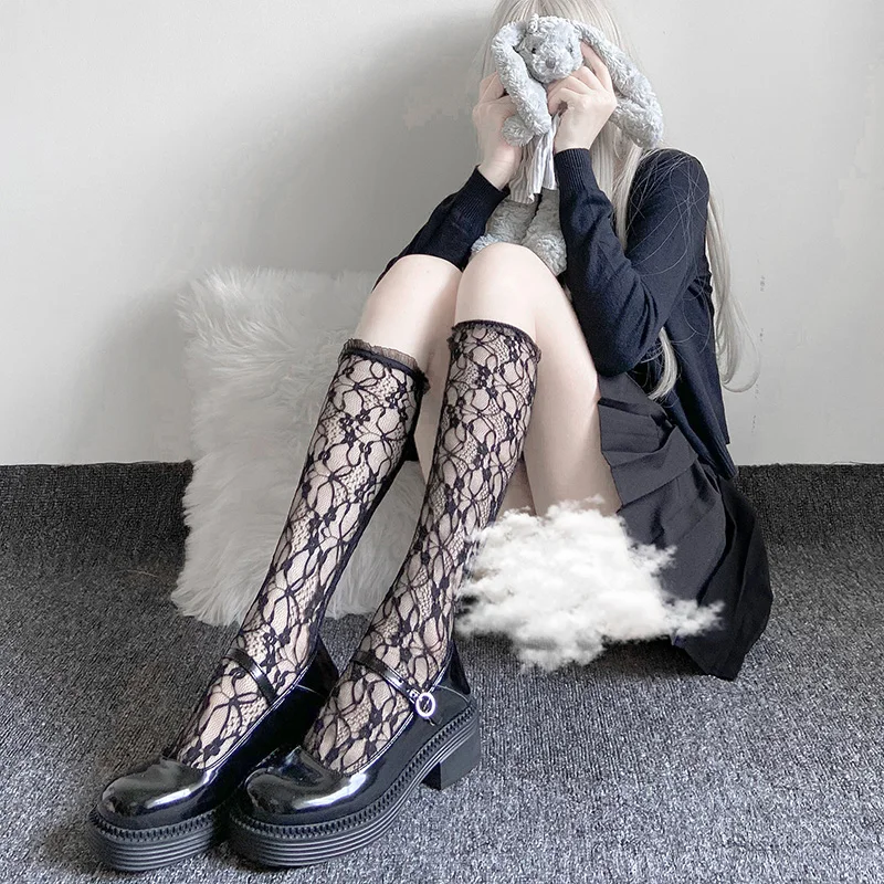 

Summer thin black silk lace socks female Japanese soft girl solid color flower lace stockings