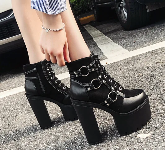 

2021 Classic high platform thick heel platform lace-up belt buckle decorative high-heeled ankle boots Martin boots