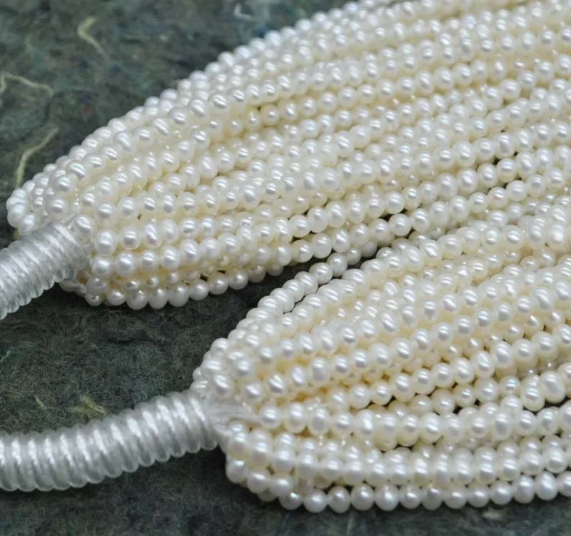 

Новая оптовая продажа 10 нитей маленький 2.5-3x3. 2-3,5 мм картофель белый пресноводный жемчуг