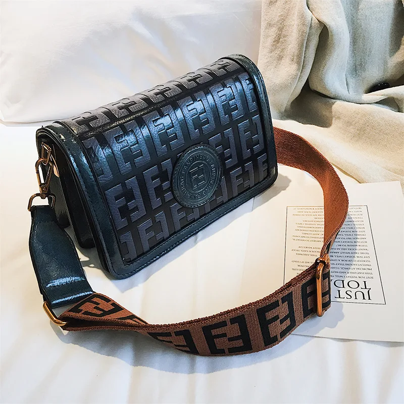 

Retro Letter Square Shoulder Bags , 9 Inch Satchels Handbags Crossbody Pack , Pu Crossbody Bags