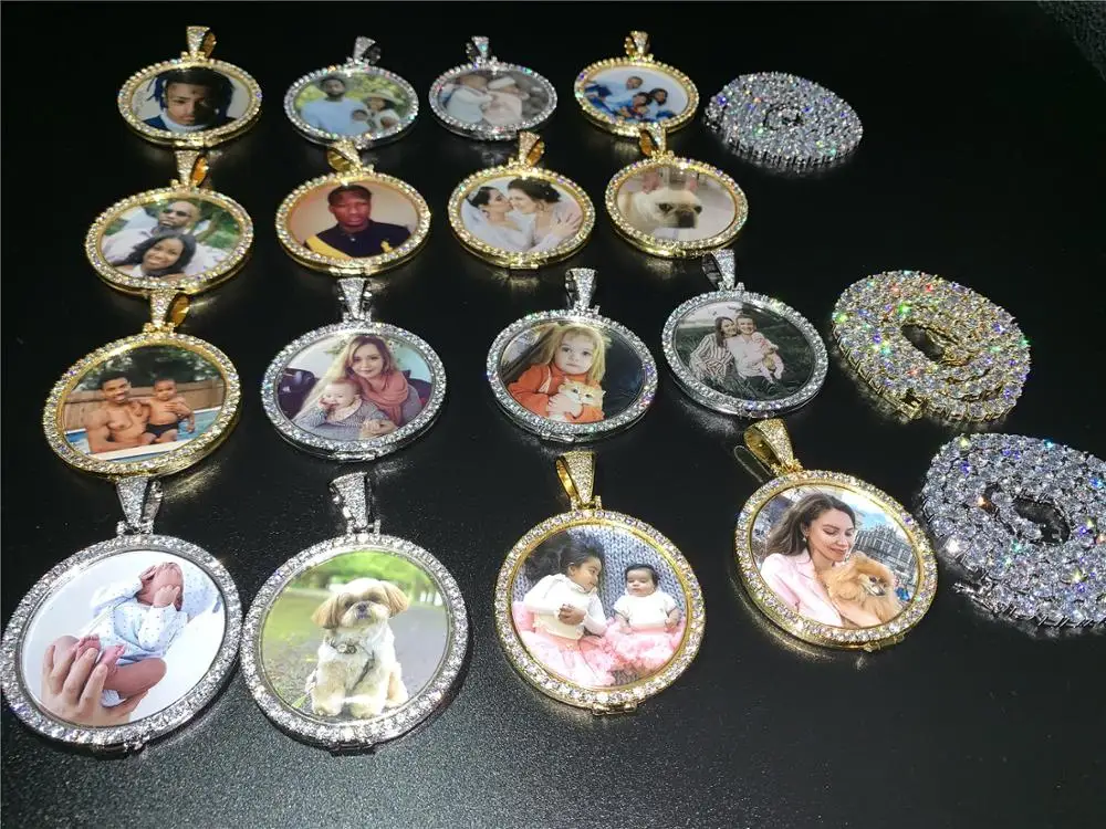 

Custom Photo Medallions Necklace & Pendant 18K Gold Plated Iced Out Chain CZ Zirconia Hip Hop Jewelry Gift for Men Women