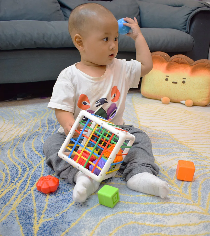 Baby Shape Sorting Toy motor skill tactile touch toy 10 months to 3 years InnyBin soft cube montessori educational toys | Игрушки и