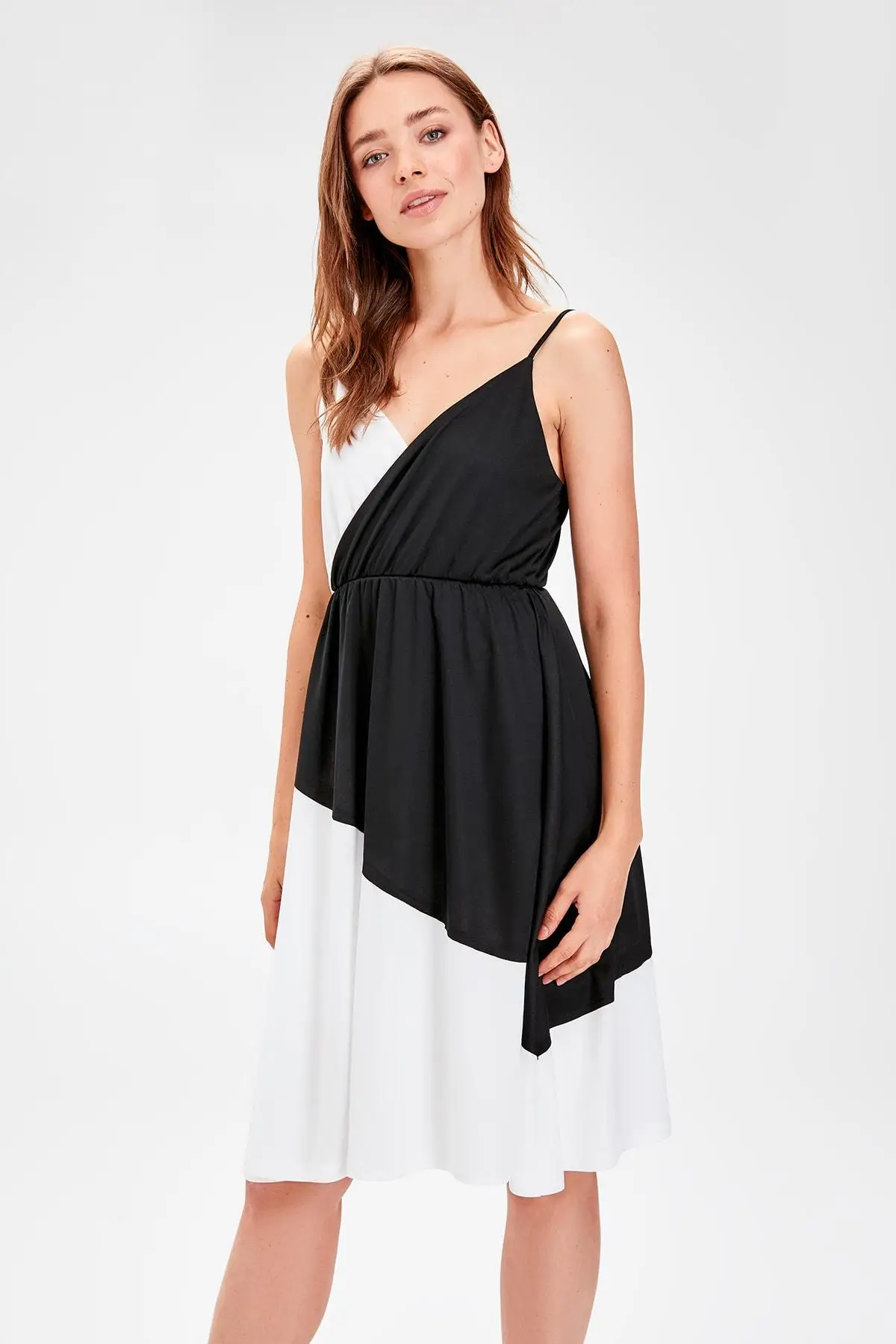 Trendyol Black With Color Block Knit Dress TWOAW20EL0401 | Женская одежда