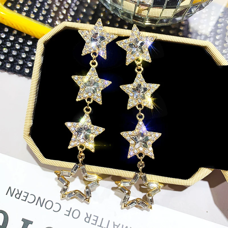 Серьги подвески DREJEW длинные золотые серьги с кисточками и большими звездочками