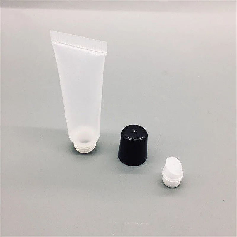 

25Pcs 10ml Refillable Empty Lip Gloss Balm Tubes Clear Cosmetic Mini Containers with black cap for Facial Cleaner Shampoo
