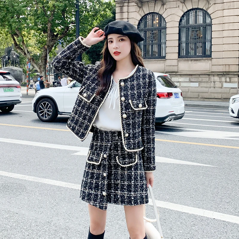 

CBAFU tweed skirt suit women suit coat 2 piece set plaid short jacket pearls split mini skirts vintage runway wool cashmere N907