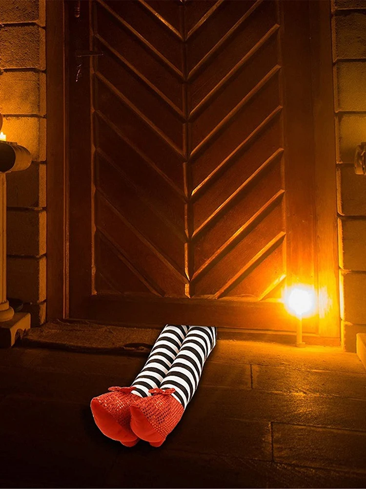 1 пара ног ведьмы украшение на Хэллоуин двор Плохая Ведьма ножки сапоги Декор