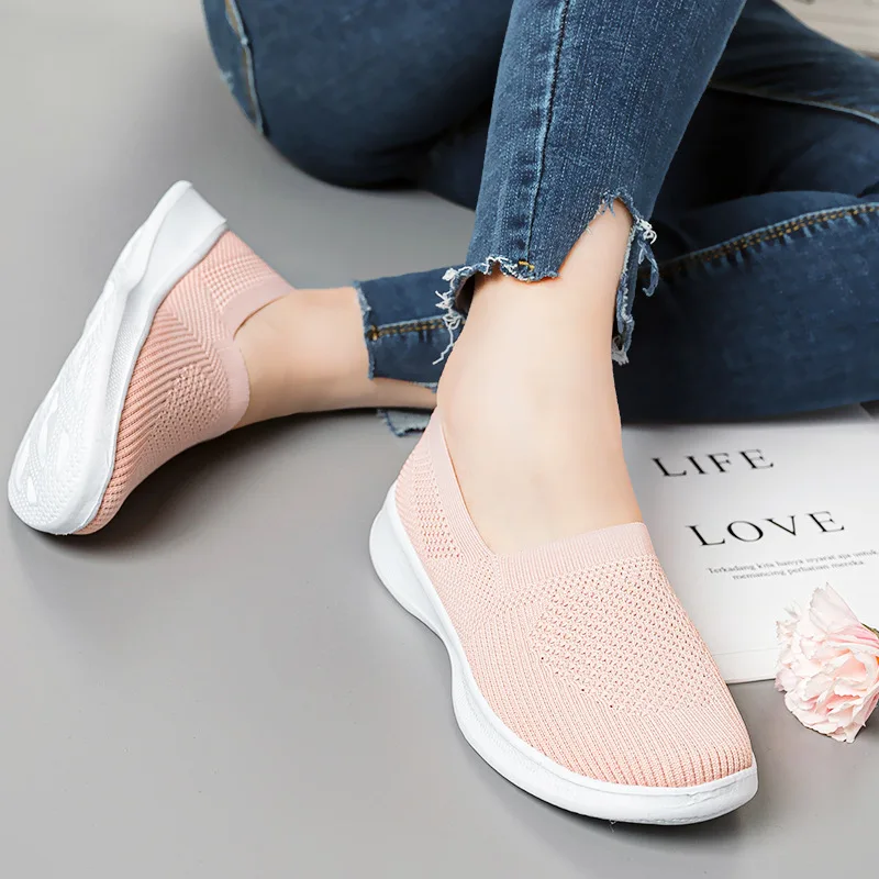 

2021 Summer Women Slip-on Shoes Outdoor Walking Sports Shoes Mesh Breathable Lightweight Flat Casual Shoes Women Sports Shoes