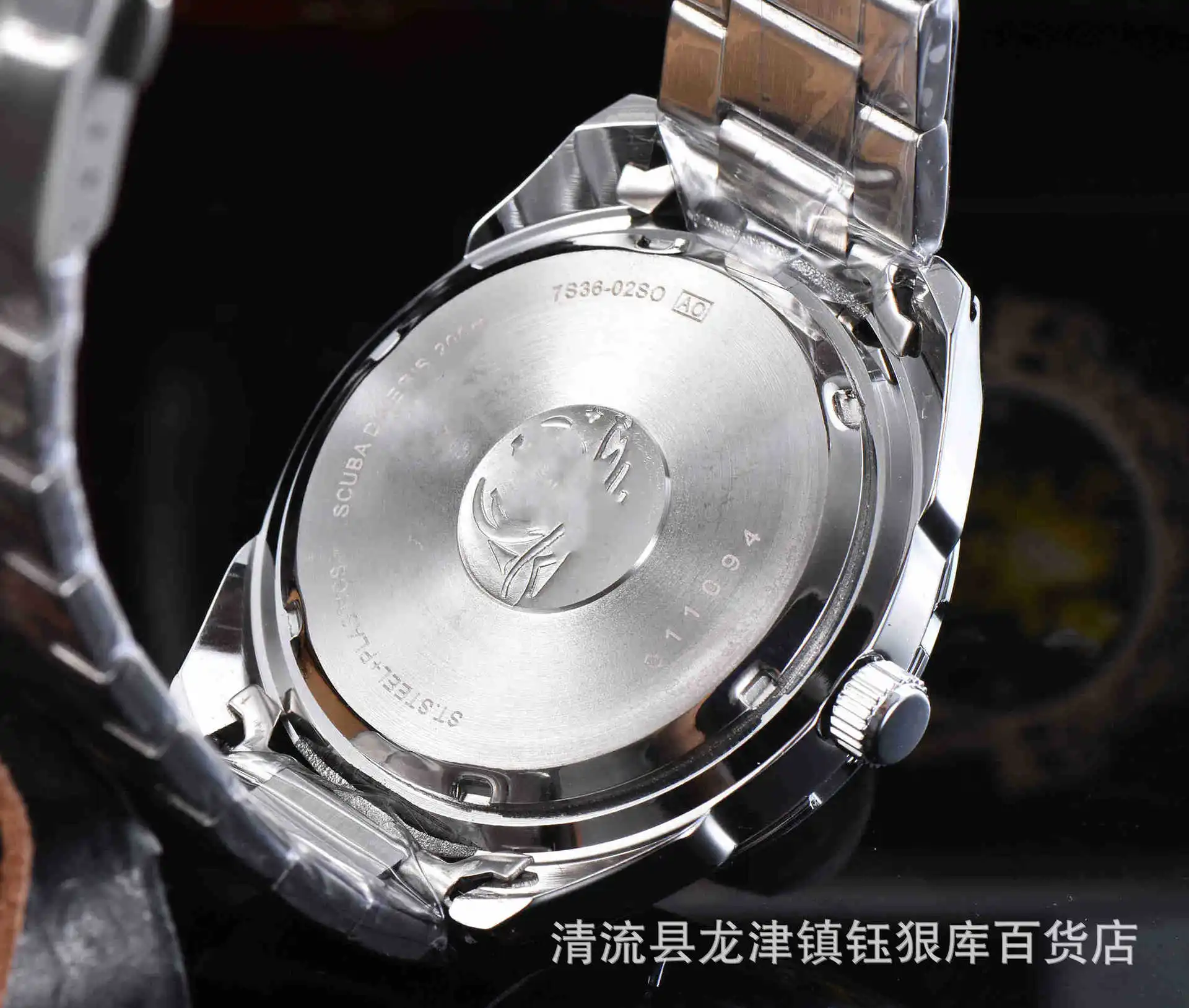 

2021 new high-end business men's watch fashion watch personality watch six pin function watch