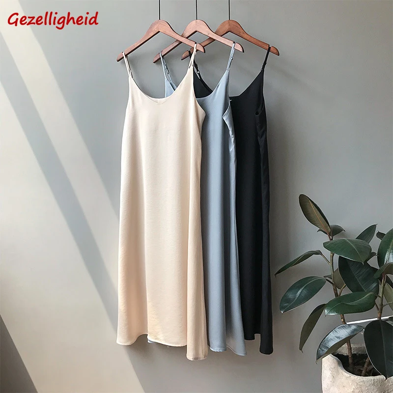 

Gezelligheid Spring Summer 2021 Sexy Polyester Spaghetti Strap Suspender Temperament V-Neck Long Sleeveles Off Shoulder Dress