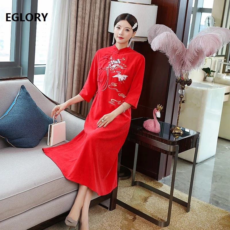 New Brand Chinese Dress 2020 Autumn Winter Vintage Party Female Exquisite Embroidery 3/4 Sleeve Mid-Calf Red Apricot Dress XXL