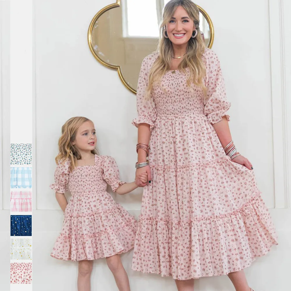 

2022 New Family Matching Outfits Mother Daughter Long Princess Dresses Floral Print Midi Dress for Mommy and Me Family Look