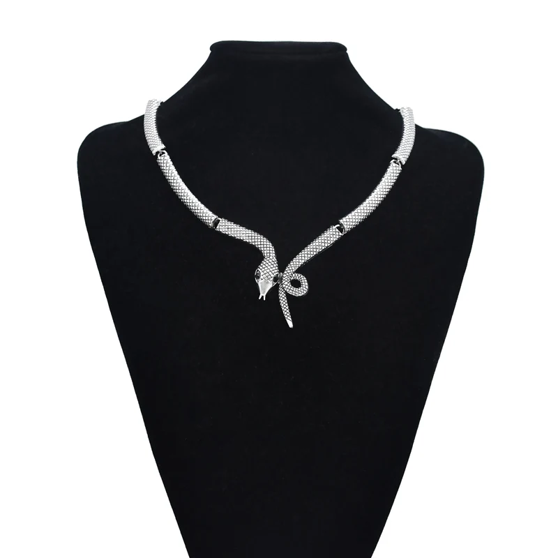 

Punk Style Animal Design Snake Arc Collar Necklace for Women Unique Statement Party Jewelry Hip Hop Chain Gold Color Jewelr