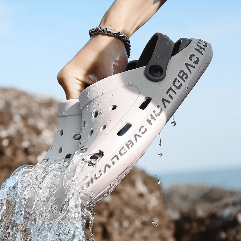 Мужские сандалии 2020 обувь для гравировки Кроксы Резиновые Садовые мужчин