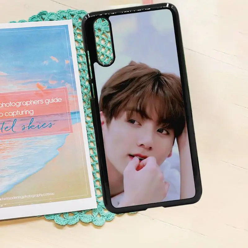 

Jungkook KPOP BOY Anti-fall luxury Phone Case shell PC for iPhone 11 12 pro XS MAX 8 7 6 6S Plus X 5S SE 2020 XR