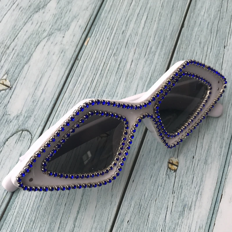 Солнцезащитные очки woemn изящные стразы белая оправа кошачий глаз uc400 модные samll |