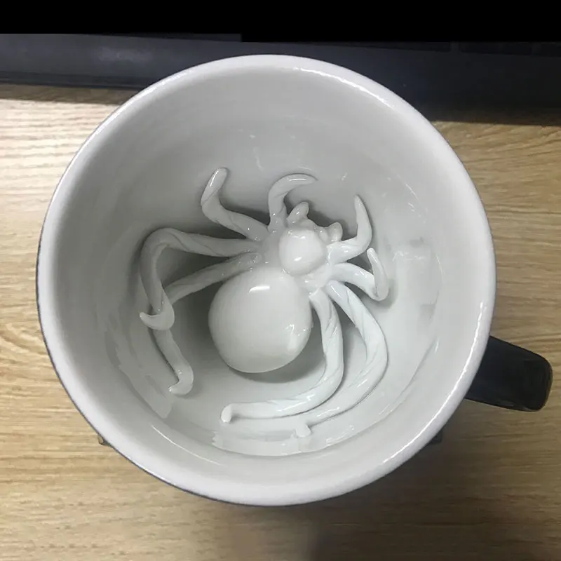 Spider Жуткая кофейная кружка креативный паук керамическая чашка скрытое животное внутри Череп Паук кружки Хэллоуин Праздник подарок на день рождения для друга - Цвет: Spider