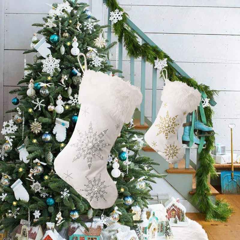 

Snowflakes Christmas Stockings Pearl Plush Gifts Bag Xmas Tree Hanging