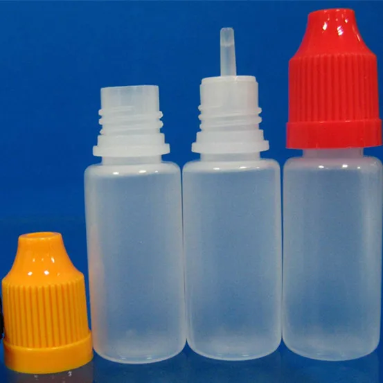 Пластиковая бутылка-капельница PE 10 мл 2500 с крышкой и наконечником для защиты от