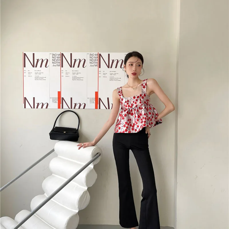 

LANMREM Suspender Vest Women To Wear Out In Temperament Loose Fit Fashion Tide Summer 2021 New Arrivai 2K1941